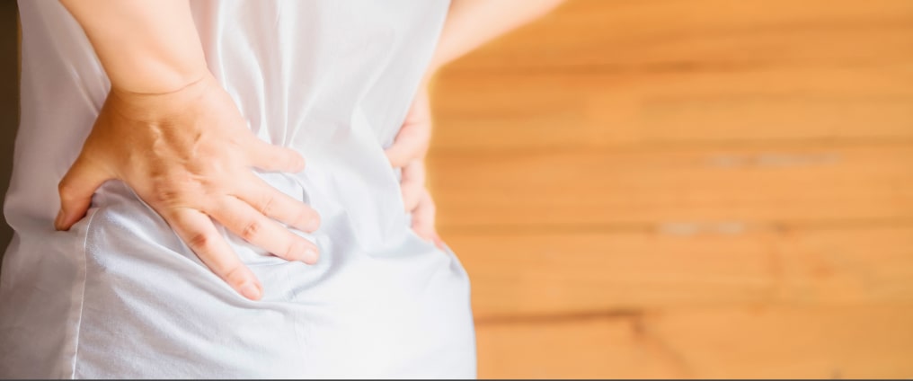 Dolore alla schiena - quali sono le cause e quale trattamento è efficace?